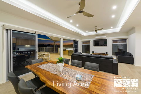 20 Madaffari Drive - Gold Coast 4U 3