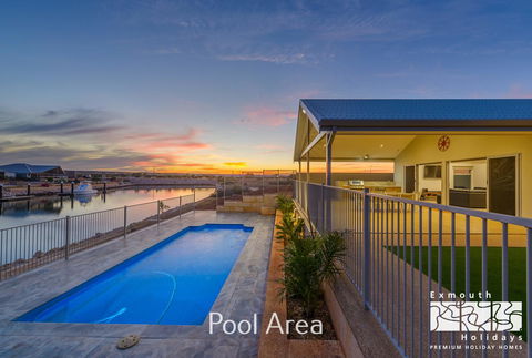 20 Madaffari Drive - Gold Coast 4U 18