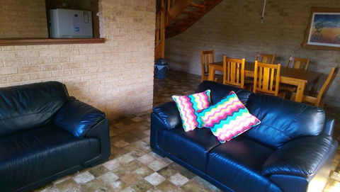 Kestrel Chalets - Gold Coast 4U 2