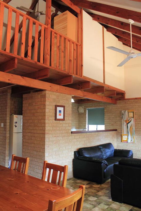 Kestrel Chalets - Gold Coast 4U 16