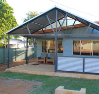 Kestrel Chalets - Gold Coast 4U