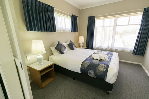 Esplanade Hotel Busselton - Accommodation Gold Coast 1