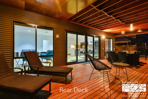 8 Kestrel Place - PRIVATE JETTY & POOL - Gold Coast 4U 16