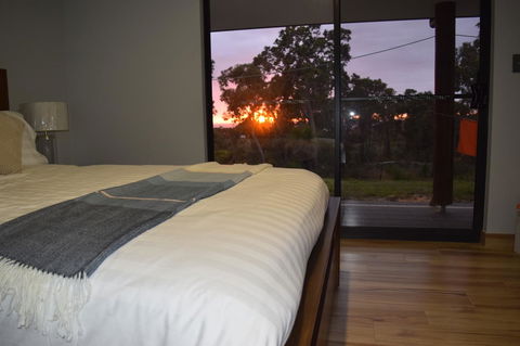 Eagle Bay House - Accommodation Gold Coast 0