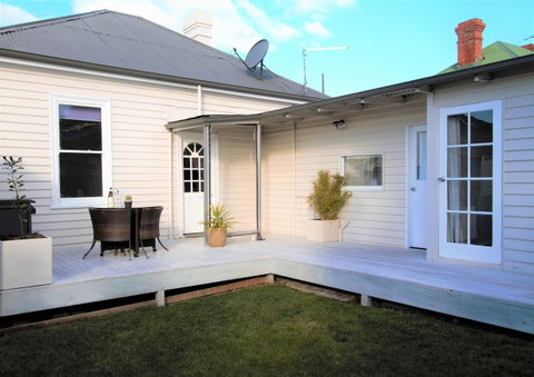 Horlock House - Accommodation Gold Coast 9