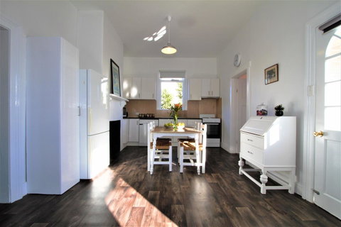 Horlock House - Accommodation Gold Coast 7