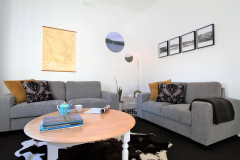 Horlock House - Accommodation Gold Coast 2