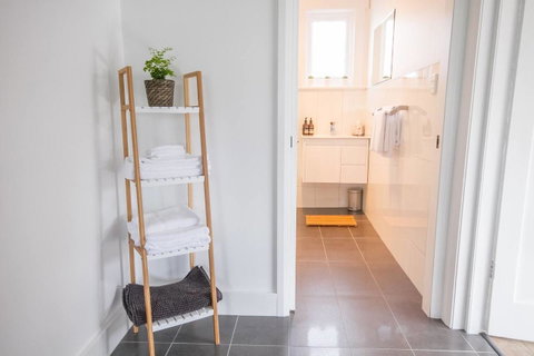 49 Pedder - Accommodation Gold Coast 0