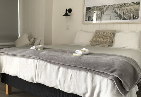 Beachend Bicheno - 1 Gold Coast 17