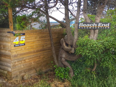 Beachend Bicheno - 1 Gold Coast 1