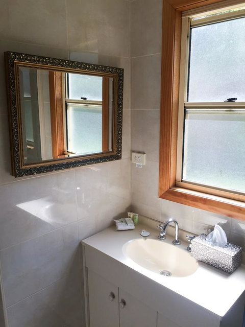 Stanley Hotel & Apartments - Accommodation Gold Coast 24