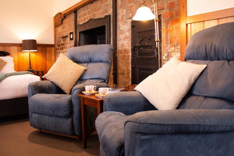 Stanley Hotel & Apartments - Accommodation Gold Coast 3
