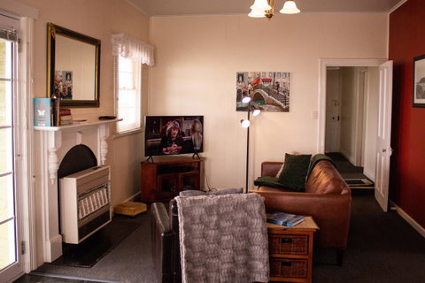 Stanley Hotel & Apartments - Accommodation Gold Coast 7
