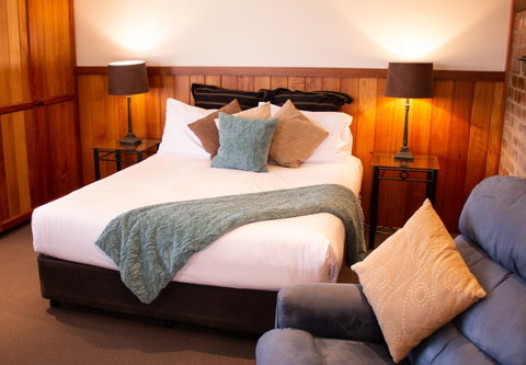Stanley Hotel & Apartments - Accommodation Gold Coast 4