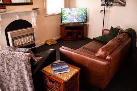 Stanley Hotel & Apartments - Accommodation Gold Coast 9
