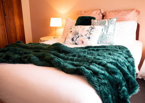 Stanley Hotel & Apartments - Accommodation Gold Coast 10
