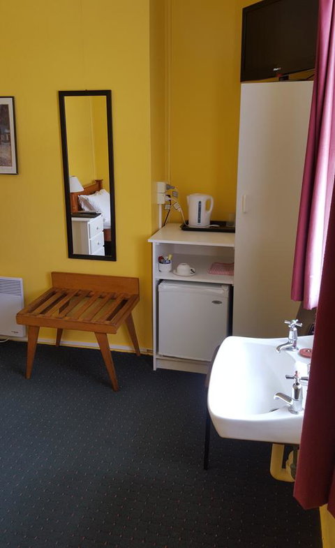Stanley Hotel & Apartments - Accommodation Gold Coast 34
