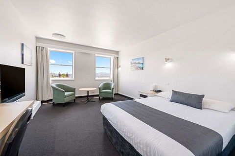 Coach House Launceston - Accommodation Gold Coast 5