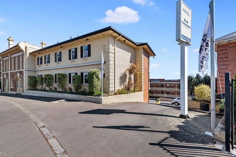 Coach House Launceston - Accommodation Gold Coast 0