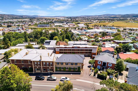 Coach House Launceston - Accommodation Gold Coast 30