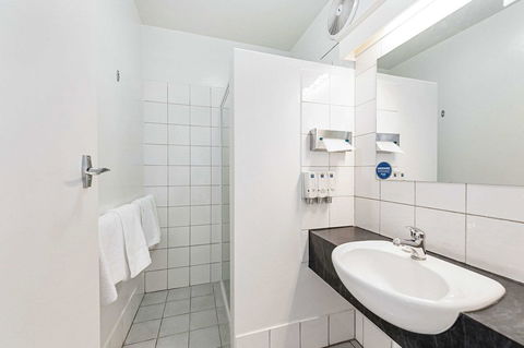 Coach House Launceston - Accommodation Gold Coast 24