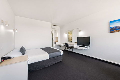 Coach House Launceston - Accommodation Gold Coast 17