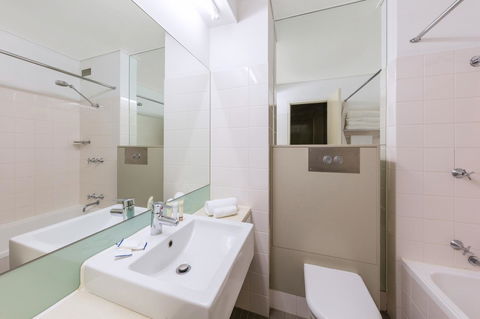 Best Western Plus Launceston - Accommodation Gold Coast 10