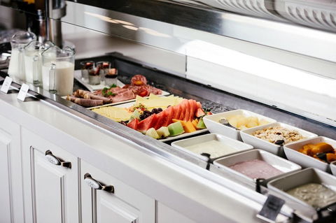 Hadley\'s Orient Hotel - 1 Gold Coast 7