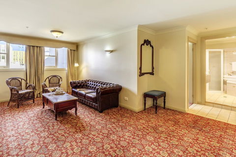 Hadley\'s Orient Hotel - 1 Gold Coast 16