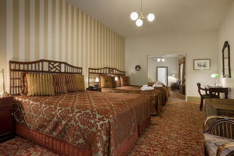 Hadley\'s Orient Hotel - 1 Gold Coast 21