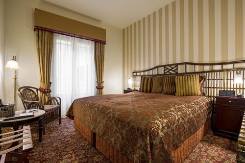 Hadley\'s Orient Hotel - 1 Gold Coast 32