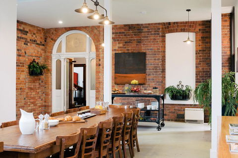 The Florance - Accommodation Gold Coast 8