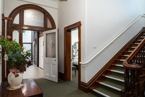 The Florance - Accommodation Gold Coast 4