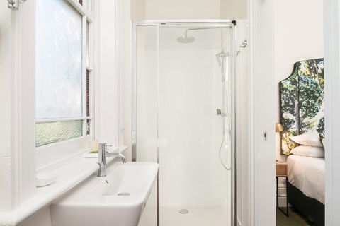 The Florance - Accommodation Gold Coast 23