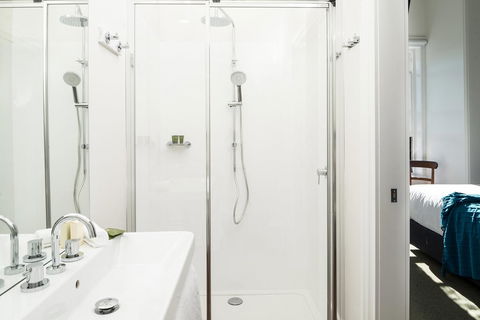 The Florance - Accommodation Gold Coast 21