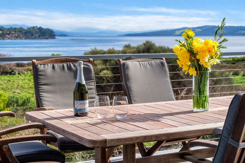 Sunset Bay Escape - Accommodation Gold Coast 26