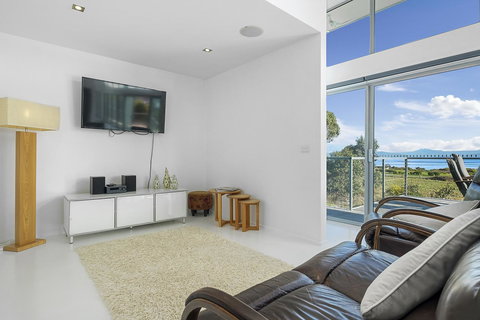 Sunset Bay Escape - Accommodation Gold Coast 18