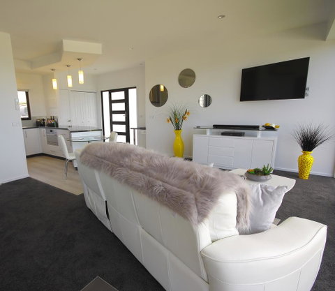 Horizon Deluxe Apartments - Accommodation Gold Coast 2