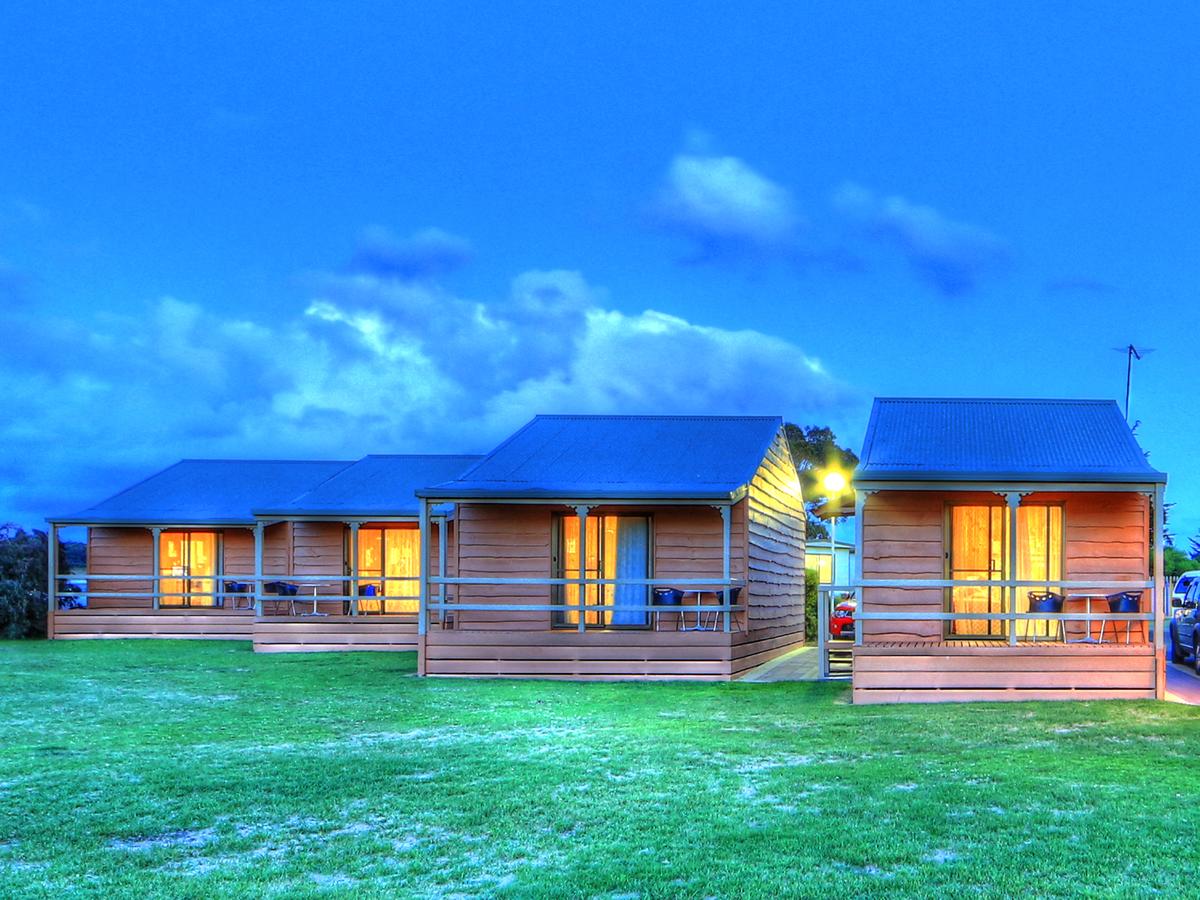 Low Head TAS Accommodation Gold Coast