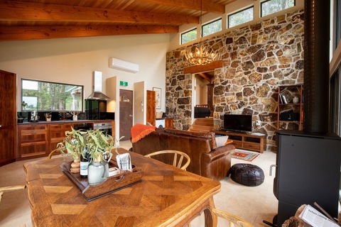 Adventure Bay Retreat Bruny Island - Accommodation Gold Coast 22