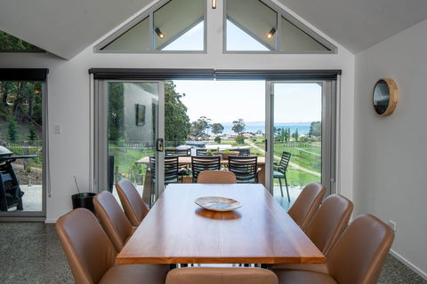 Adventure Bay Retreat Bruny Island - Accommodation Gold Coast 26