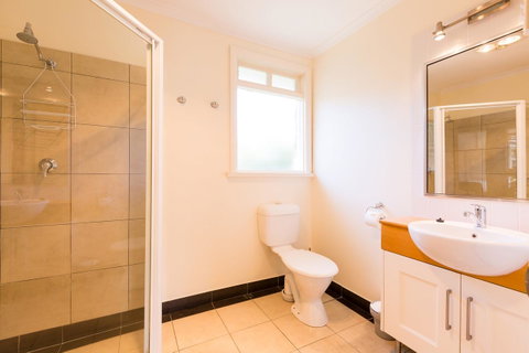 Graham Apartments - Accommodation Gold Coast 34
