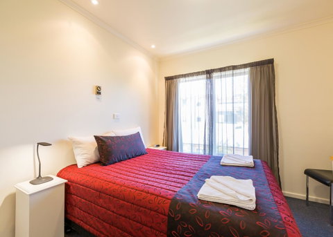 Graham Apartments - Accommodation Gold Coast 6