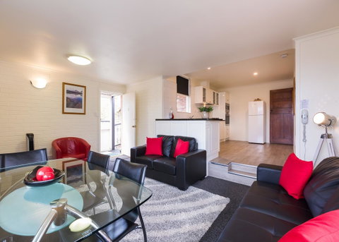 Graham Apartments - Accommodation Gold Coast 19