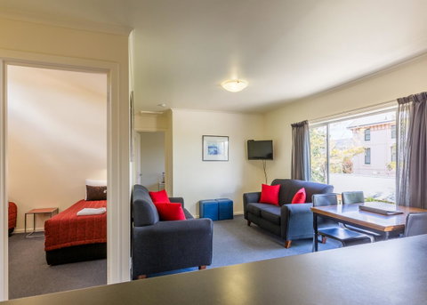 Graham Apartments - Accommodation Gold Coast 15