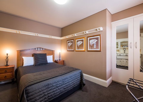 Graham Apartments - Accommodation Gold Coast 39