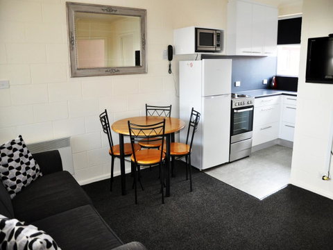 Graham Apartments - Accommodation Gold Coast 1