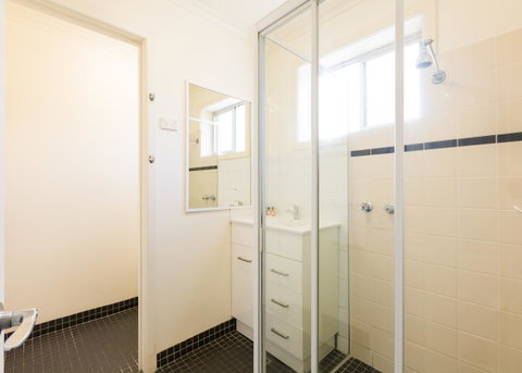 Graham Apartments - Accommodation Gold Coast 16