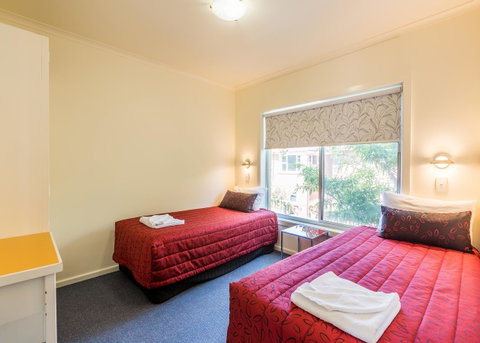 Graham Apartments - Accommodation Gold Coast 17