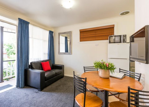 Graham Apartments - Accommodation Gold Coast 33